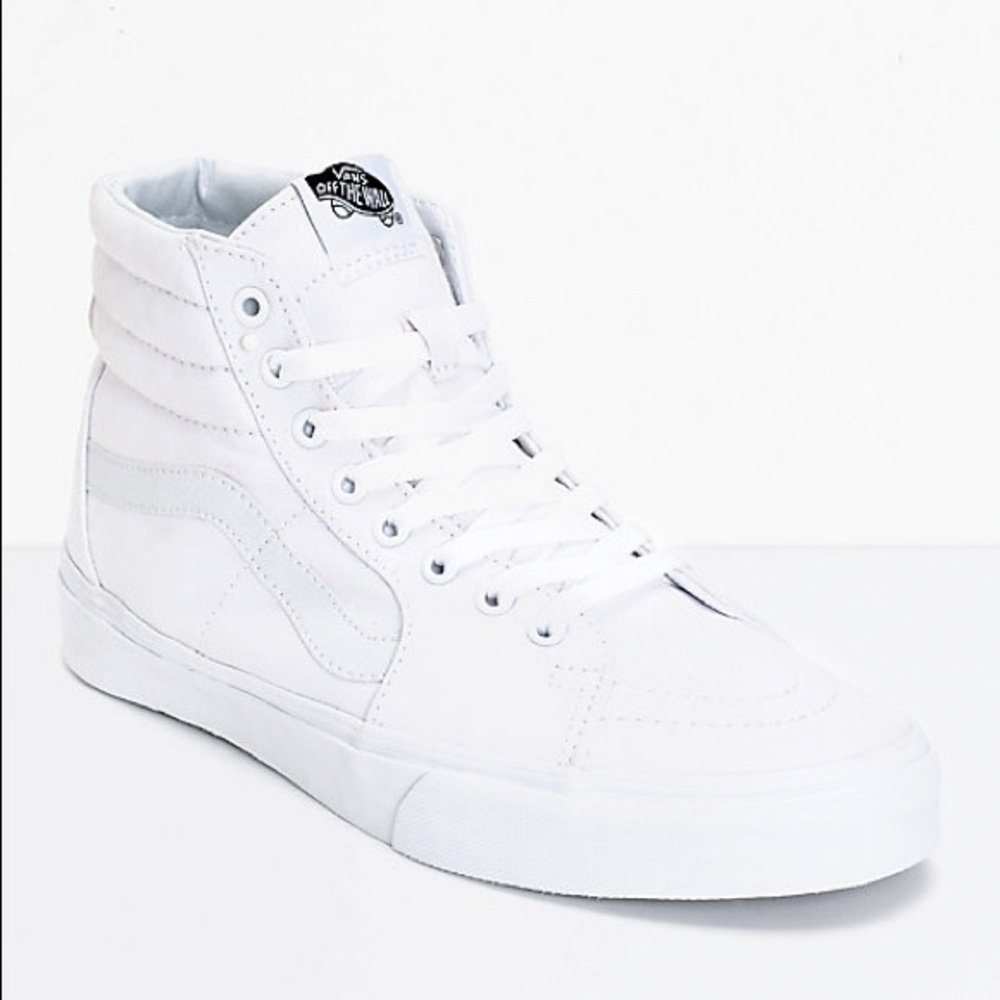 Men’s White Sk8-Hi Vans Size 9